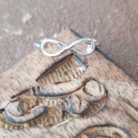 Silver Infinity Ring - Picture 2 of 4